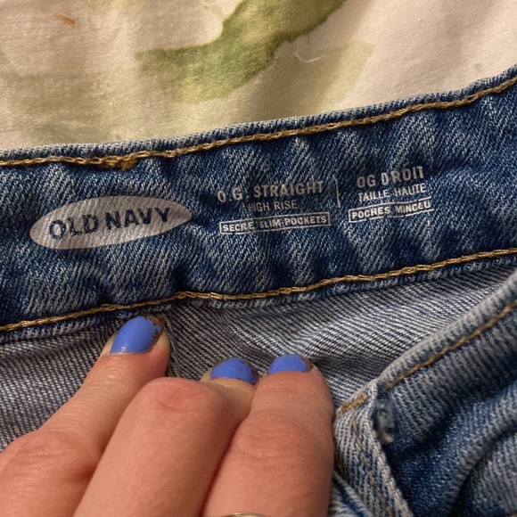 Old navy straight O.G ripped jeans - Picture 3 of 4